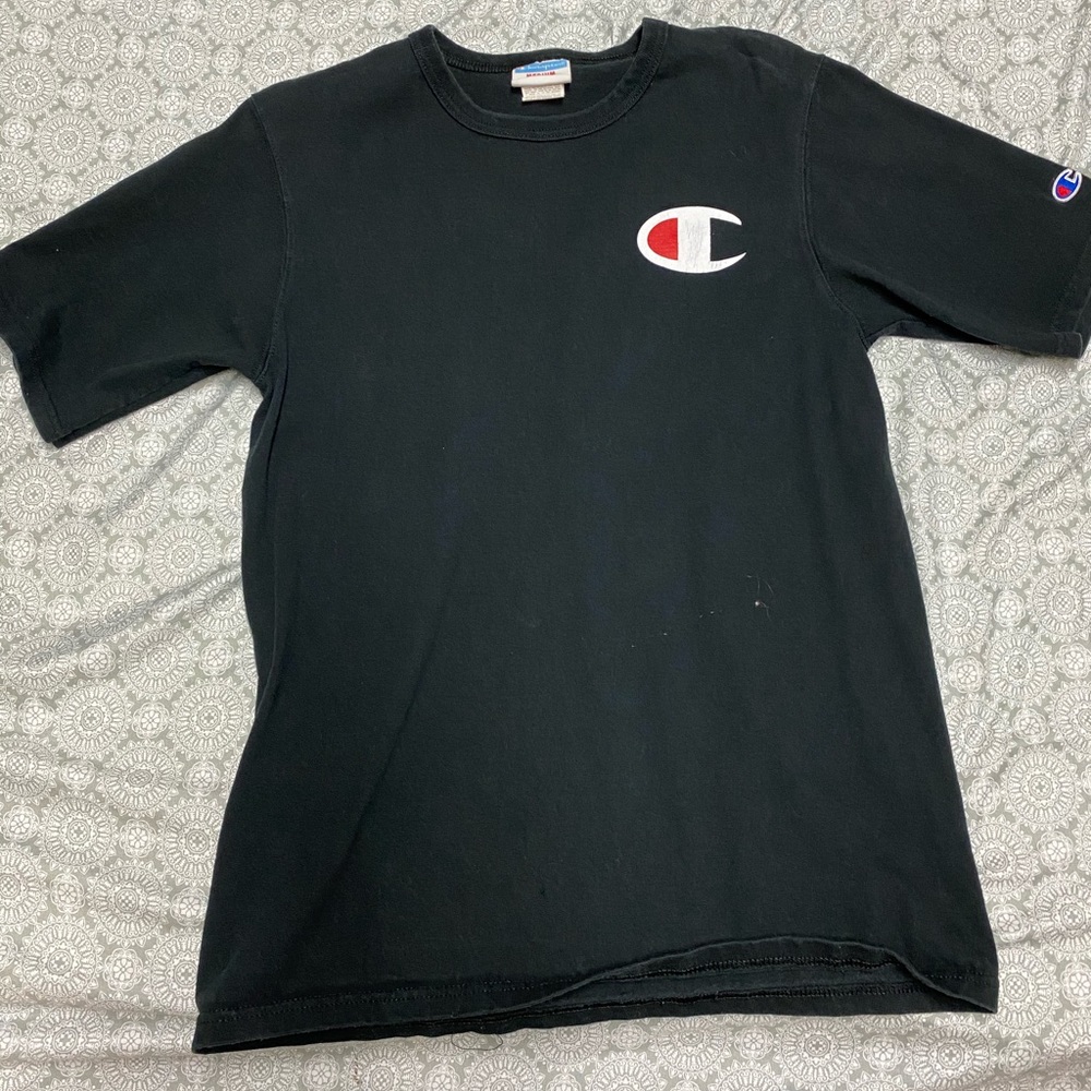 Black champion t-shirt